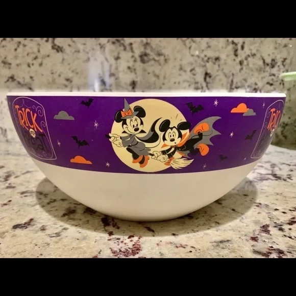 Disney Halloween Mickey & Minnie Trick or Treat Candy/Popcorn Bowl - Picture 1 of 3